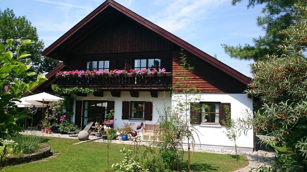 וויימר Apartment Haus Merlin Am Boeckelsberg מראה חיצוני תמונה