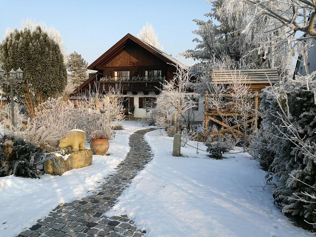 וויימר Apartment Haus Merlin Am Boeckelsberg מראה חיצוני תמונה